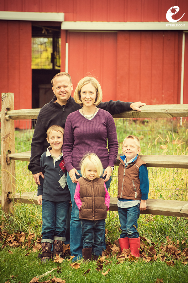 Kyle, Erin, and Family - Ohio Family Photos